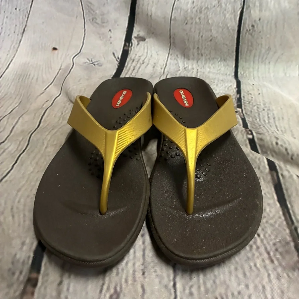 OKABASHI Women’s Maui Gold Thong Brown Flip Flop Beach Sandals Shoes EUC Size‎ M